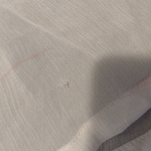 BANANA Republic silk top boat neck size large - Picture 2 of 10